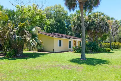 140 Ave D, Apalachicola, FL 32320 - Photo 48