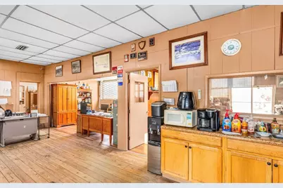 323 Water St, Apalachicola, FL 32320 - Photo 14