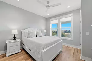 548 W Pine Ave, Saint George Island, FL 32328 - Photo 26