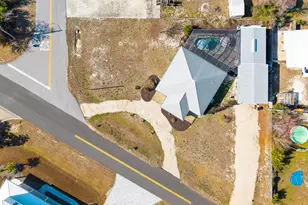 6427 Georgia Ave, Port Saint Joe, FL 32456 - Photo 1