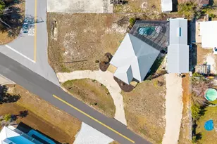 6427 Georgia Ave, Port Saint Joe, FL 32456 - Photo 2