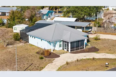 6427 Georgia Ave, Port Saint Joe, FL 32456 - Photo 2