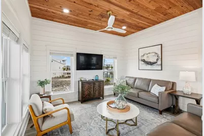 138 Canal Pkwy, Mexico Beach, FL 32456 - Photo 18