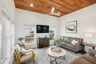 138 Canal Pkwy, Mexico Beach, FL 32456 - Photo 18