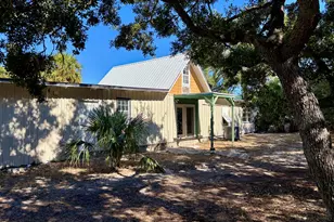 316 W Pine Ave, Saint George Island, FL 32328 - Photo 22