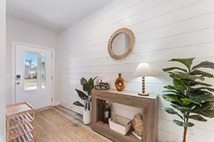 127 Needle Rush Dr, Port Saint Joe, FL 32456 - Photo 2