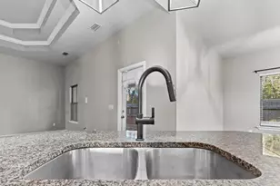 804 Buoy Ct, Callaway, FL 32404 - Photo 12