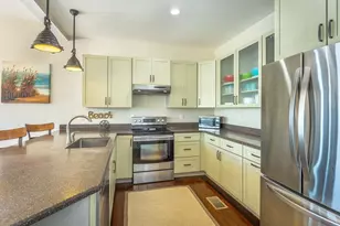 505 W Sawyer St, Saint George Island, FL 32328 - Photo 10