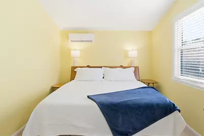 909 W Gulf Beach Dr, Saint George Island, FL 32328 - Photo 16