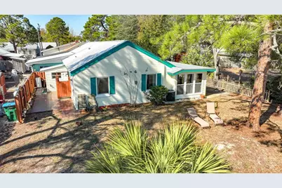 51-6 E Pine St, Lanark Village, FL 32323 - Photo 2