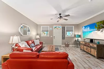 100 40th St #C, Mexico Beach, FL 32456 - Photo 2