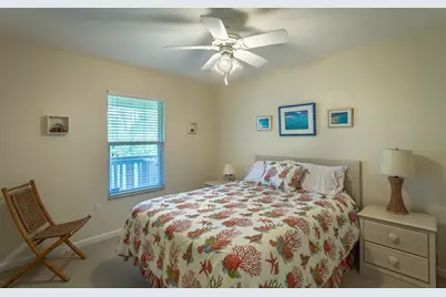 848 W Bay Shore Dr, Saint George Island, FL 32328 - Photo 26