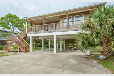 848 W Bay Shore Dr, Saint George Island, FL 32328 - Photo 4
