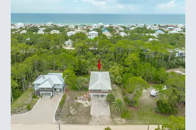 848 W Bay Shore Dr, Saint George Island, FL 32328 - Photo 36