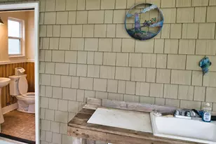 848 W Bay Shore Dr, Saint George Island, FL 32328 - Photo 8