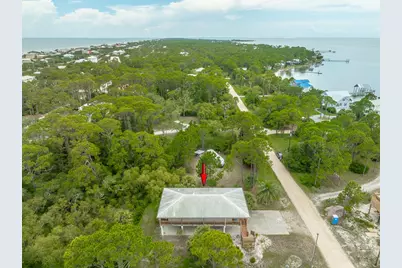 848 W Bay Shore Dr, Saint George Island, FL 32328 - Photo 44