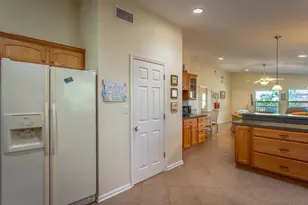 848 W Bay Shore Dr, Saint George Island, FL 32328 - Photo 18