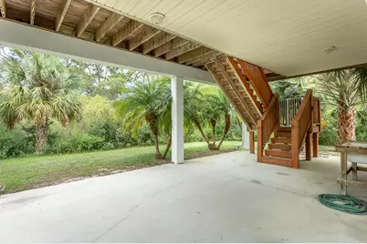 848 W Bay Shore Dr, Saint George Island, FL 32328 - Photo 6