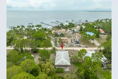 848 W Bay Shore Dr, Saint George Island, FL 32328 - Photo 40