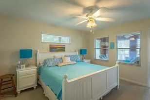 848 W Bay Shore Dr, Saint George Island, FL 32328 - Photo 20