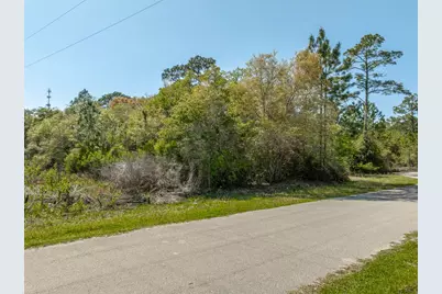 226 Franklin St, Lanark Village, FL 32323 - Photo 2