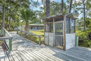 1117 Bragdon St, Carrabelle, FL 32322 - Photo 36