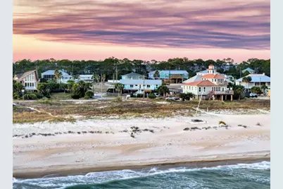 601 E Gorrie Dr, Saint George Island, FL 32328 - Photo 12