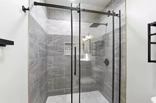 601 W 3rd St, Carrabelle, FL 32322 - Photo 32