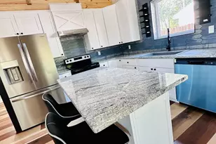 601 W 3rd St, Carrabelle, FL 32322 - Photo 8