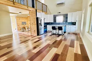 601 W 3rd St, Carrabelle, FL 32322 - Photo 6