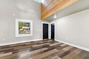 601 W 3rd St, Carrabelle, FL 32322 - Photo 12