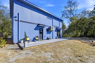 601 W 3rd St, Carrabelle, FL 32322 - Photo 44