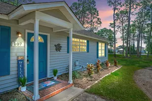 107 Infield Dr, Carrabelle, FL 32322 - Photo 2