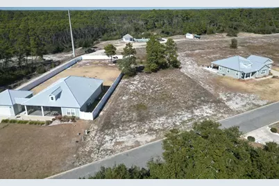 1693 St George's Ct, Eastpoint, FL 32328 - Photo 4