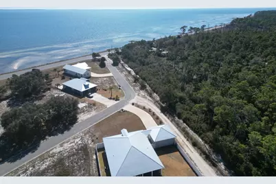 1693 St George's Ct, Eastpoint, FL 32328 - Photo 12