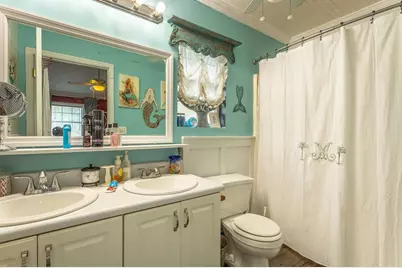 902 NW Ave D, Carrabelle, FL 32322 - Photo 20