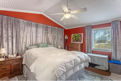 902 NW Ave D, Carrabelle, FL 32322 - Photo 18