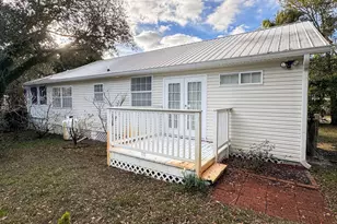 121 5th St, Apalachicola, FL 32320 - Photo 30