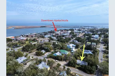 121 5th St, Apalachicola, FL 32320 - Photo 2
