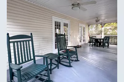 121 5th St, Apalachicola, FL 32320 - Photo 10