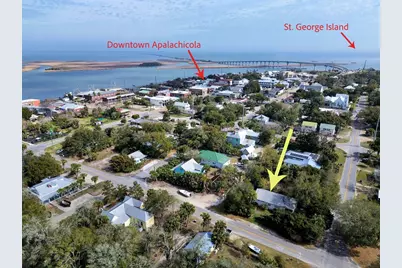 121 5th St, Apalachicola, FL 32320 - Photo 4