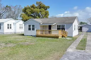 1309 Mc Clelland Ave, Port Saint Joe, FL 32456 - Photo 1