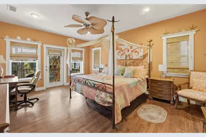 548 E Pine Ave, Saint George Island, FL 32328 - Photo 28