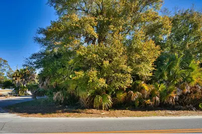 58 Ave H, Apalachicola, FL 32320 - Photo 2