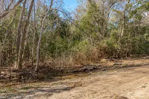 230 23rd Ave, Apalachicola, FL 32320 - Photo 1