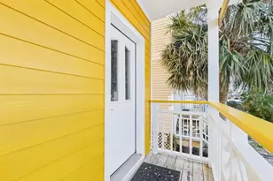 128 E Gorrie Dr, Saint George Island, FL 32328 - Photo 6