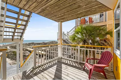 128 E Gorrie Dr, Saint George Island, FL 32328 - Photo 34