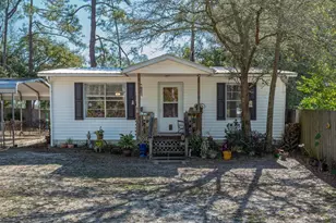 122 Bragdon St, Carrabelle, FL 32322 - Photo 1