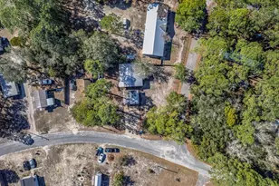 122 Bragdon St, Carrabelle, FL 32322 - Photo 8