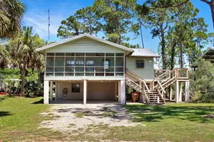 134 S Palm St, Port Saint Joe, FL 32456 - Photo 1